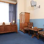 Guest house Hotel-pension Cortina 2*