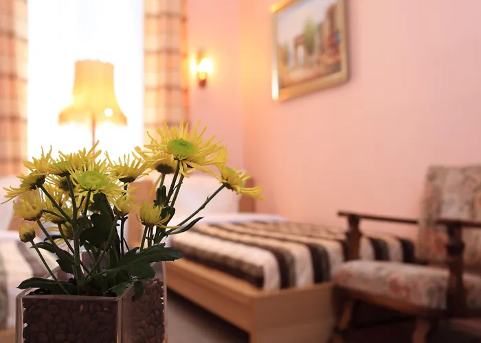 Hotel-pension Cortina 2* برلين