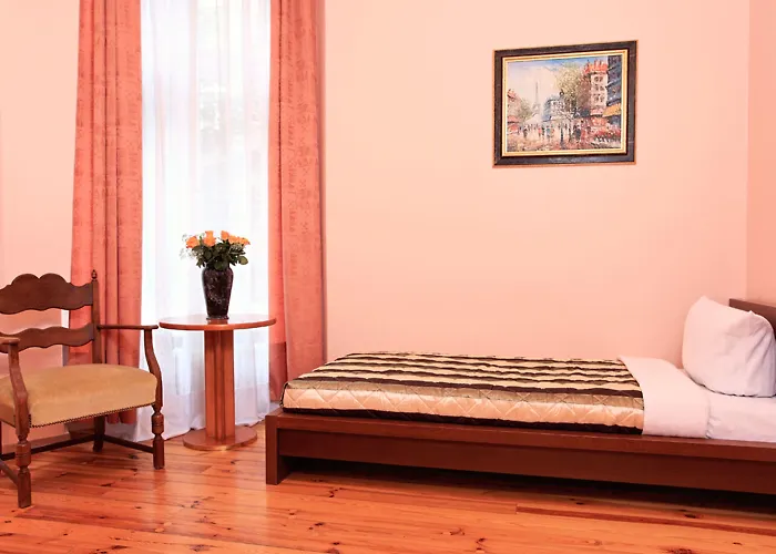 Hotel-pension Cortina Konukevi Berlin